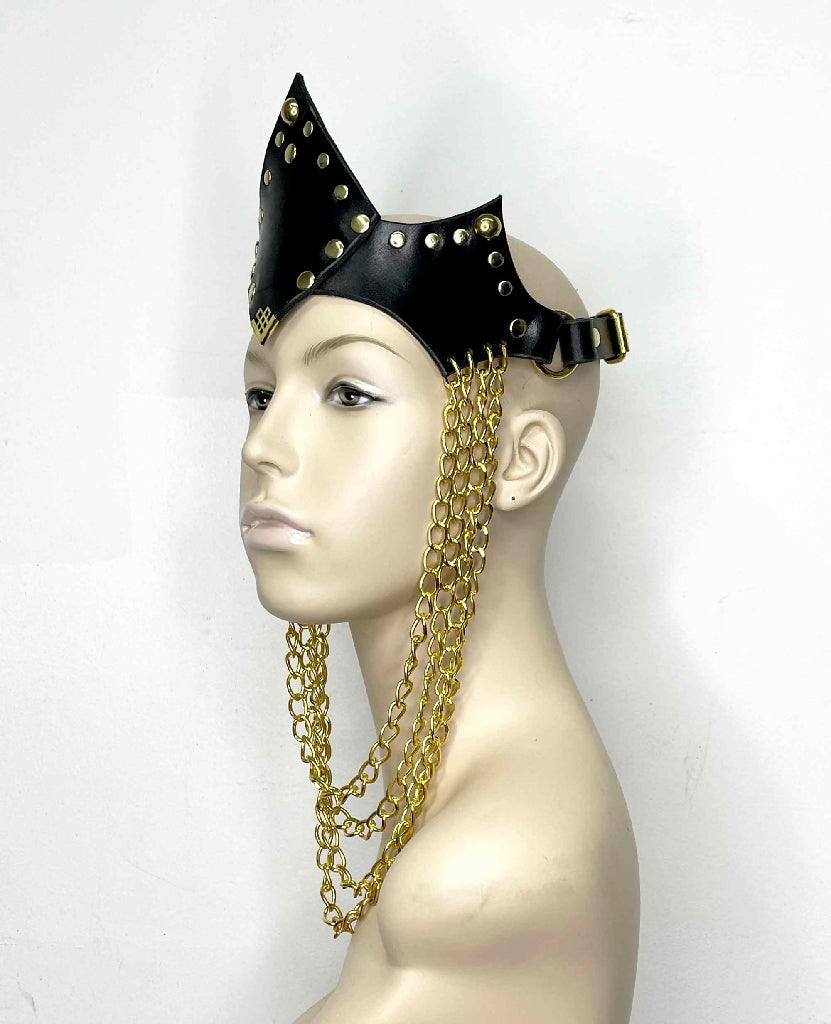 Archer-Black-Leather-Crown-Chain-Cowl-2