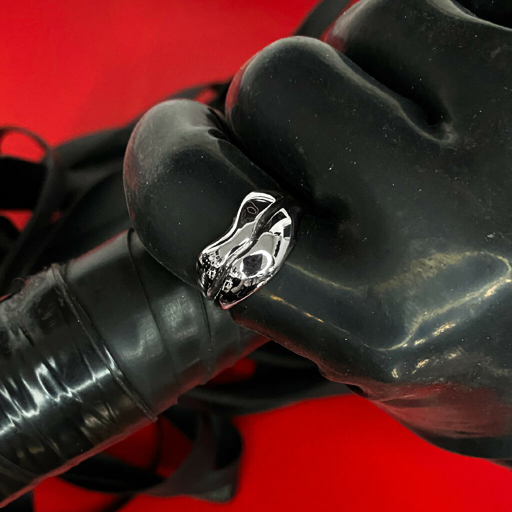 F7F9BA68-1EC7-4A1E-99AF-98B6E2FC3F15