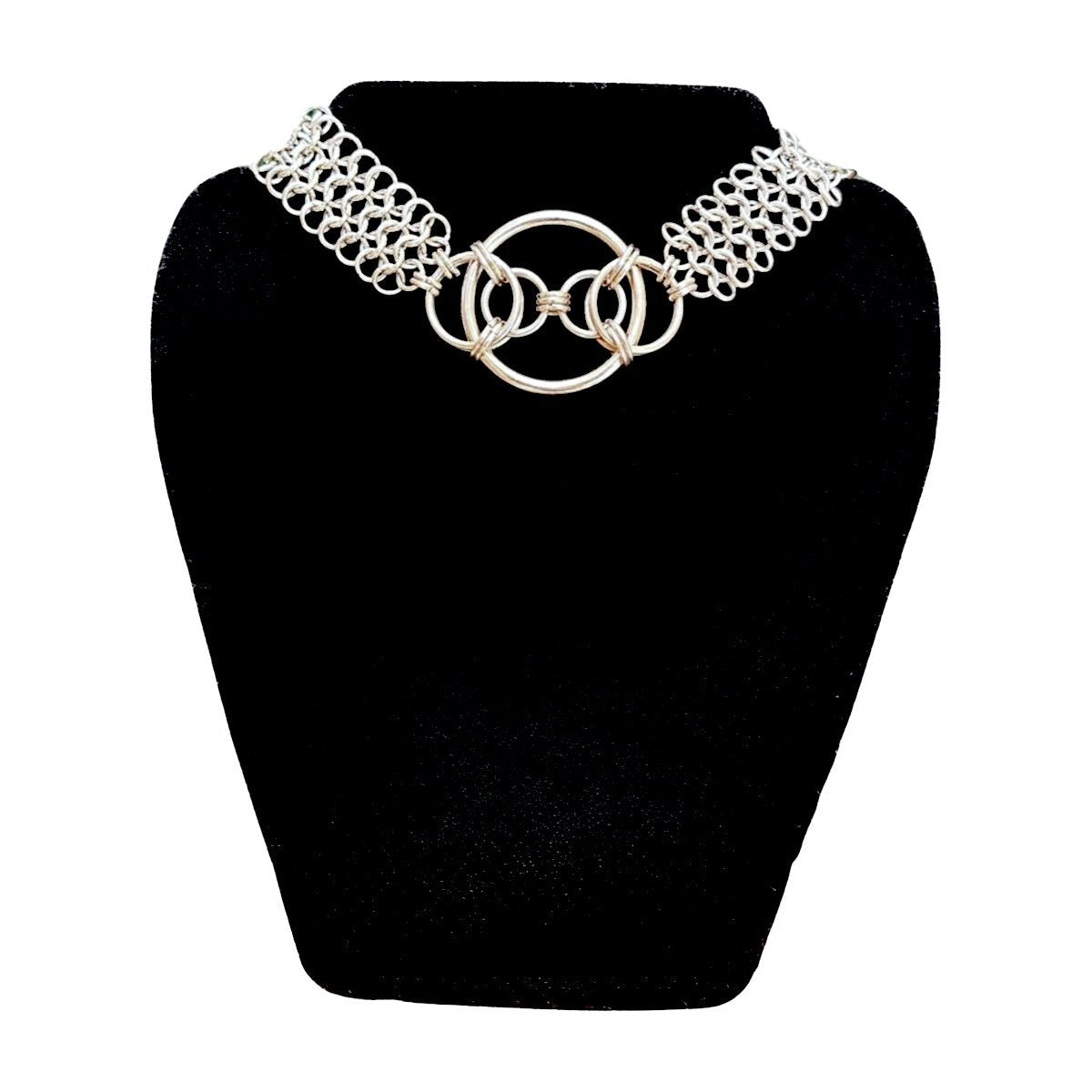 Strohmann chainmaille choker image 1