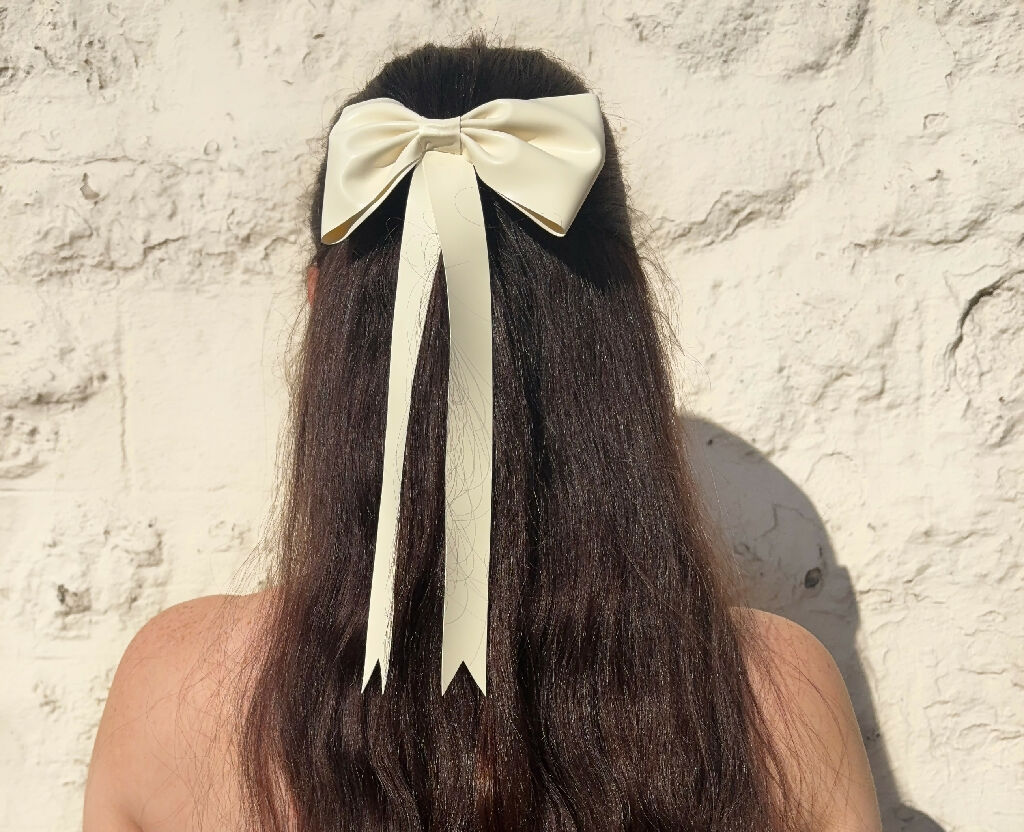 Facetune_15-08-2025-09-17-40