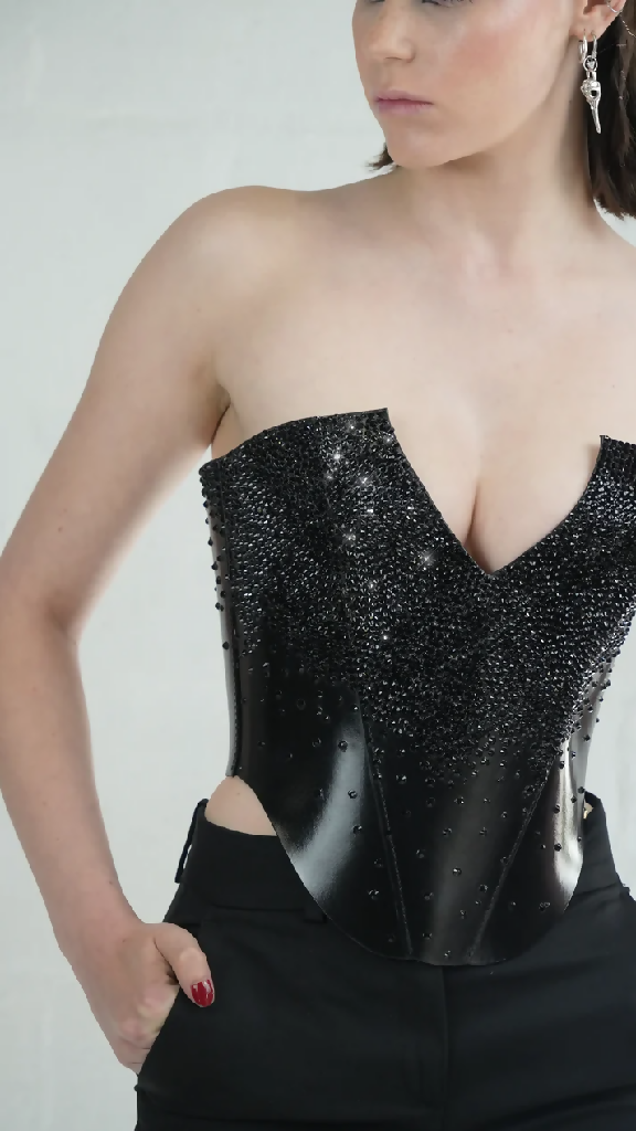 crystal_leather_side_corset_the_loussine_black-2
