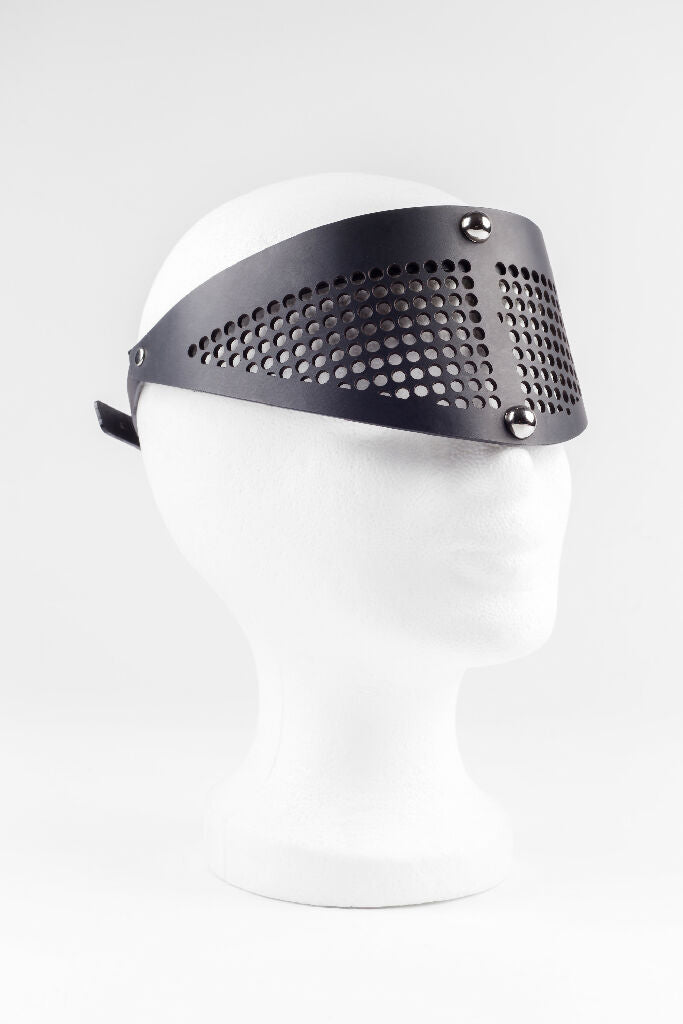 MYSTERIOUS_visor_perlensau_black_leather12 copy