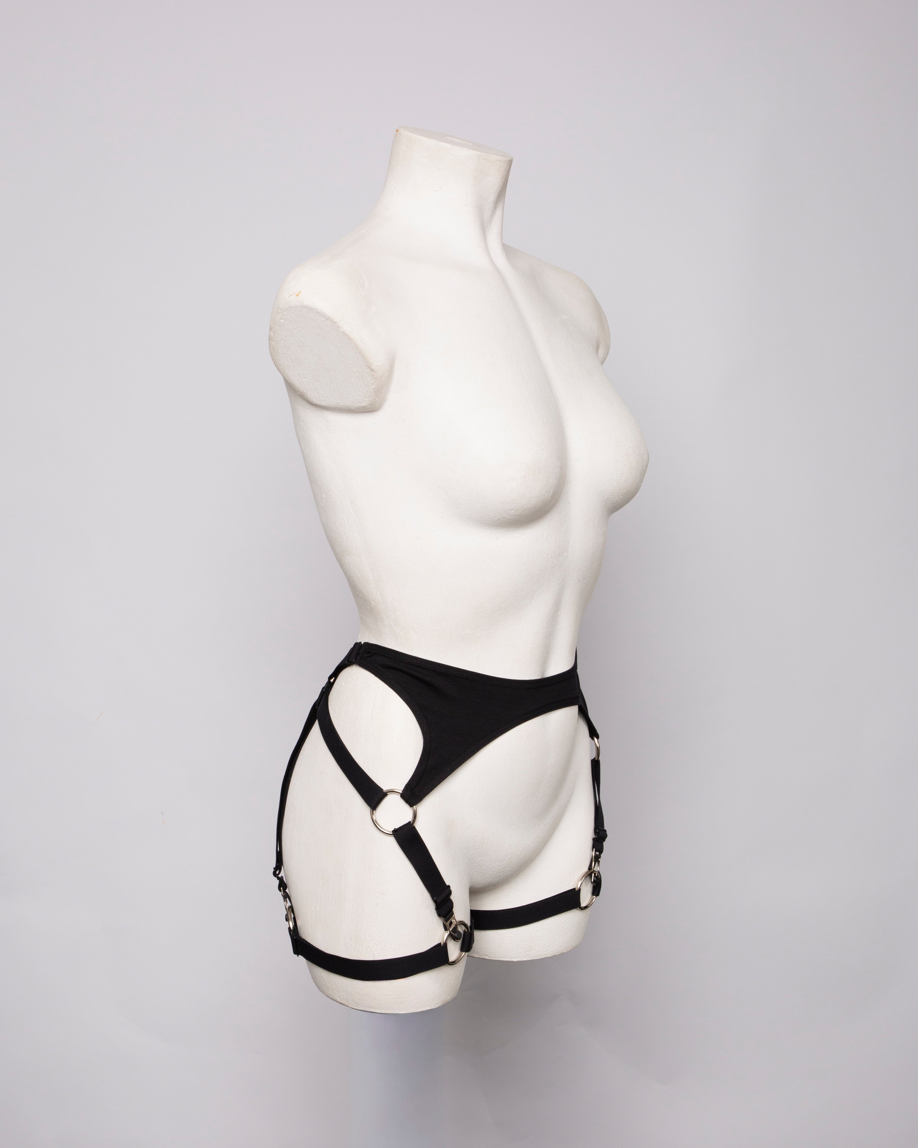 Strappy Suspender Belt - AYA