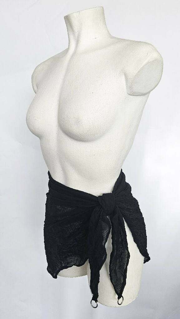 with-rings-cupid-iona-smith-scott-side