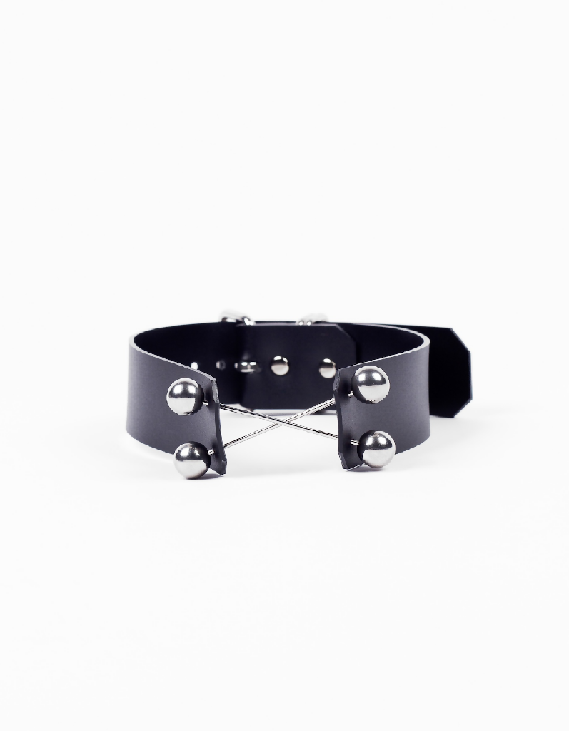 PLAYFUL_choker_vegan_transparent_perlensau8 copy NJAL