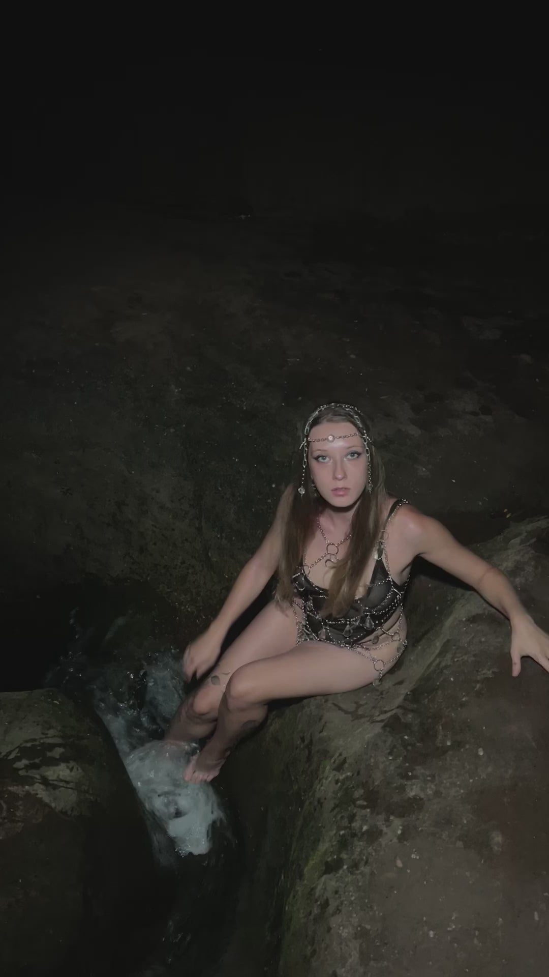 Load video: Crystal chain head jewelry