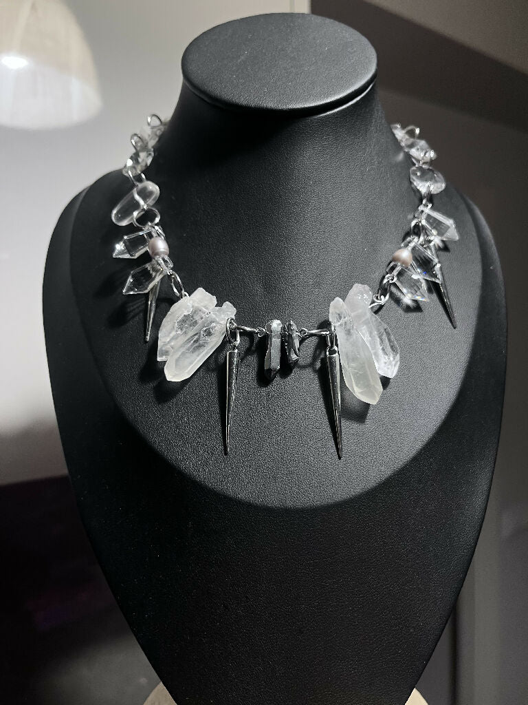 Gemstones necklace -SHOWROOM