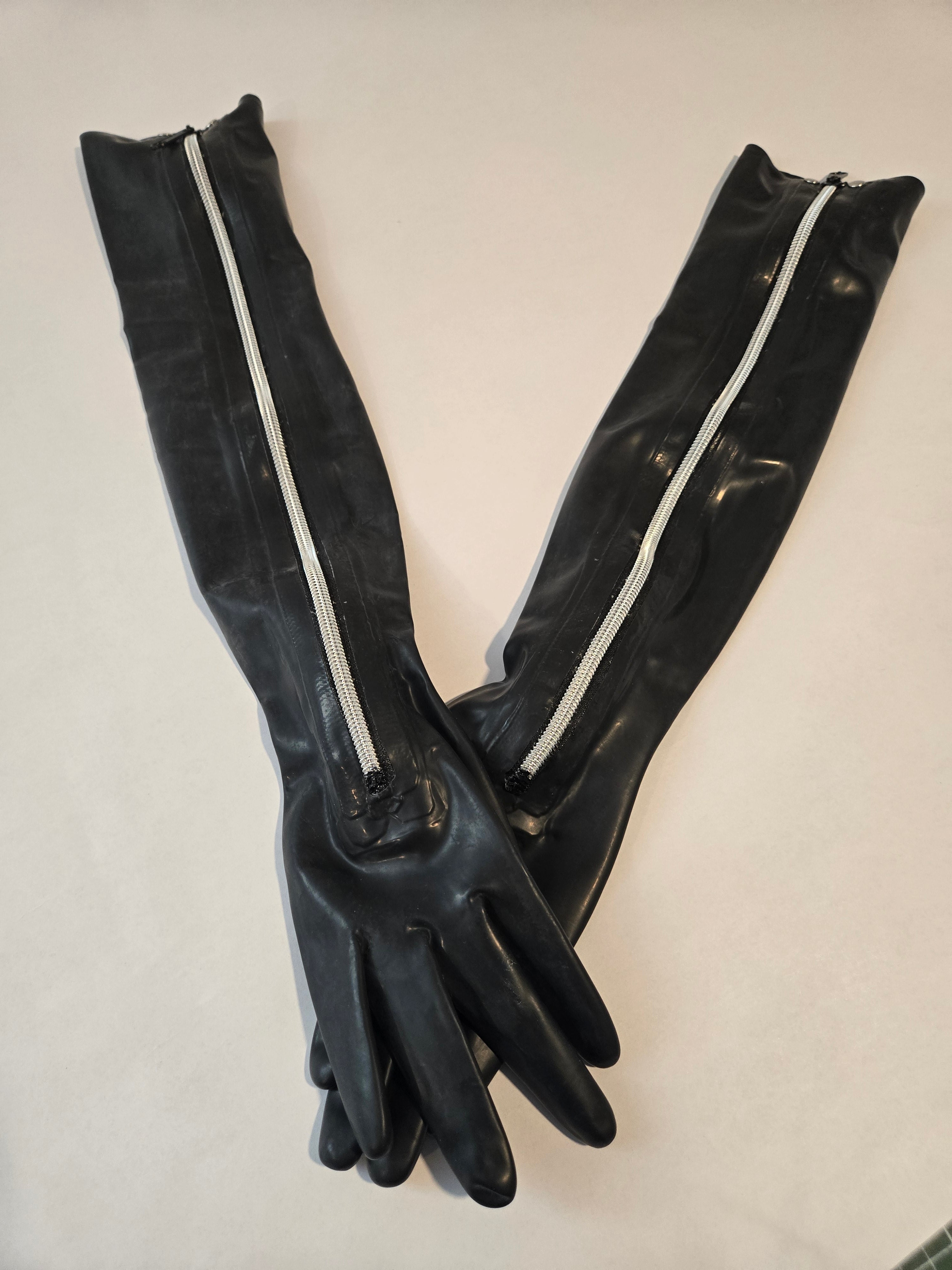 Long Zip Gloves