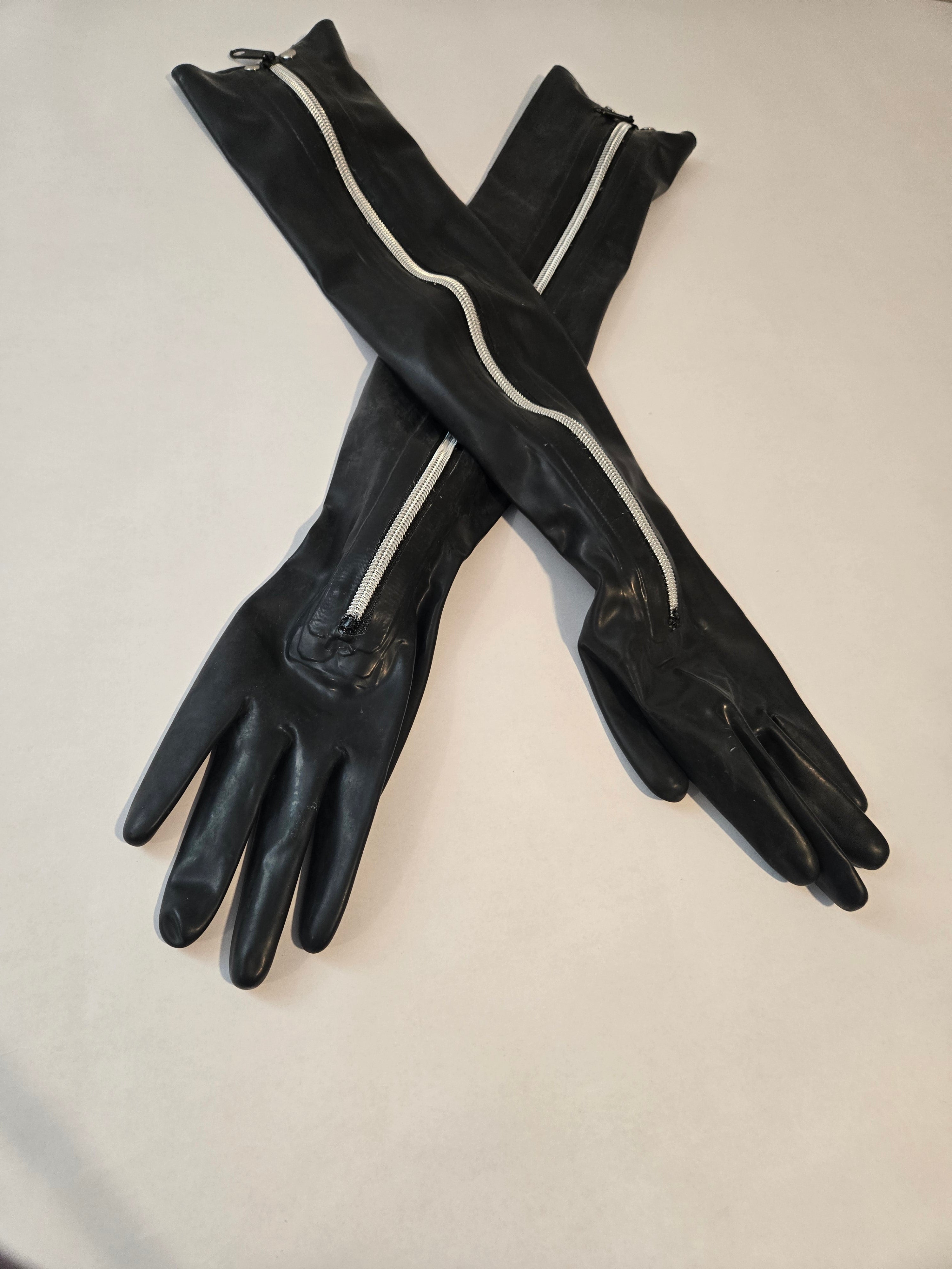 Long Zip Gloves