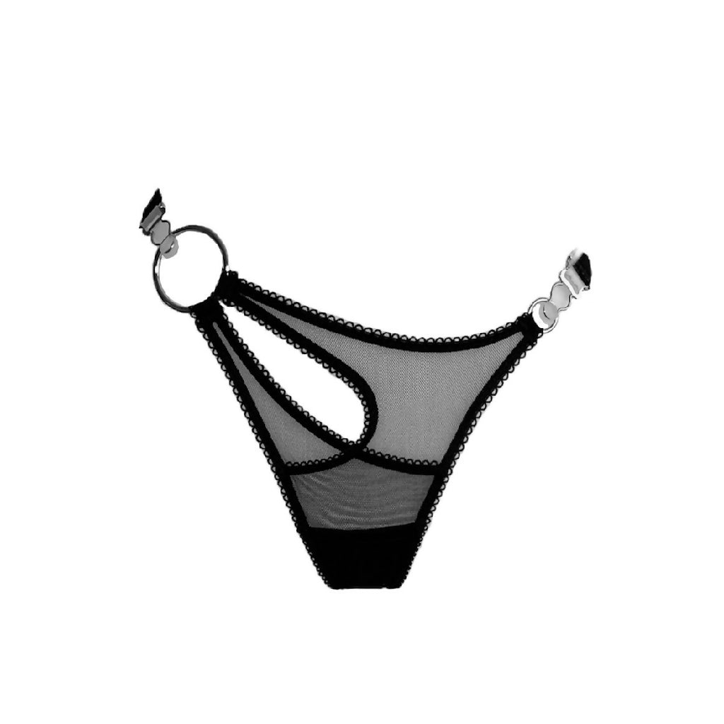 thong 13 front