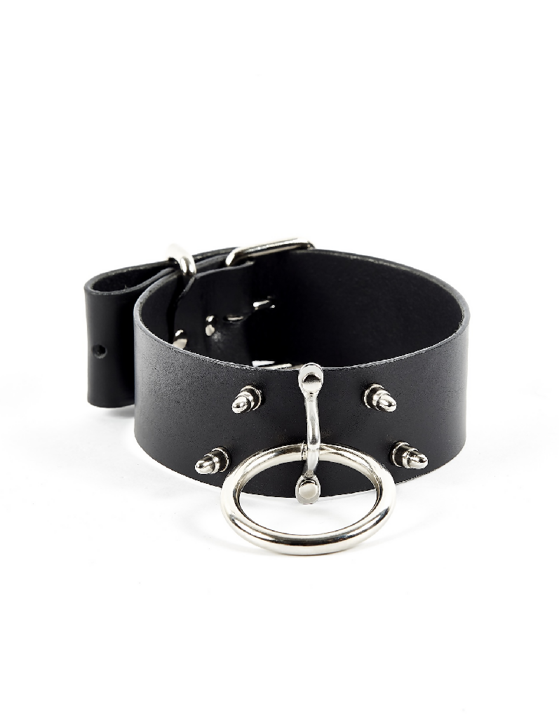 WARRIOR_choker_perlensau_black_leather2 copy NJAL