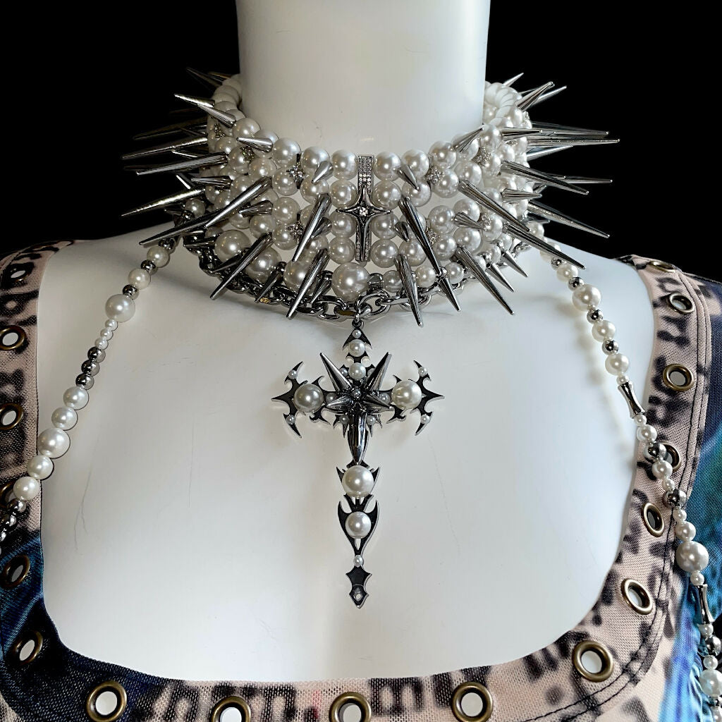 Crown of Thorns Pearl spiked choker