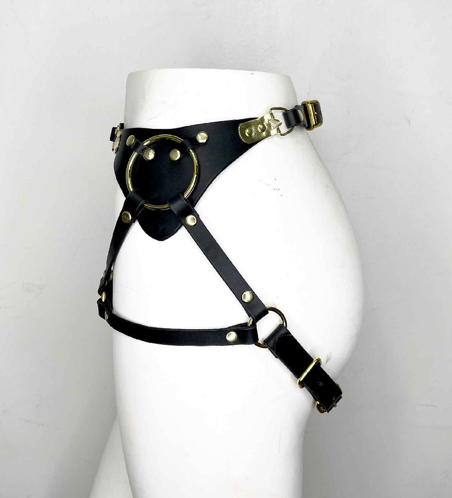 Adelaide-Black-Leather-Hip-Harness-3