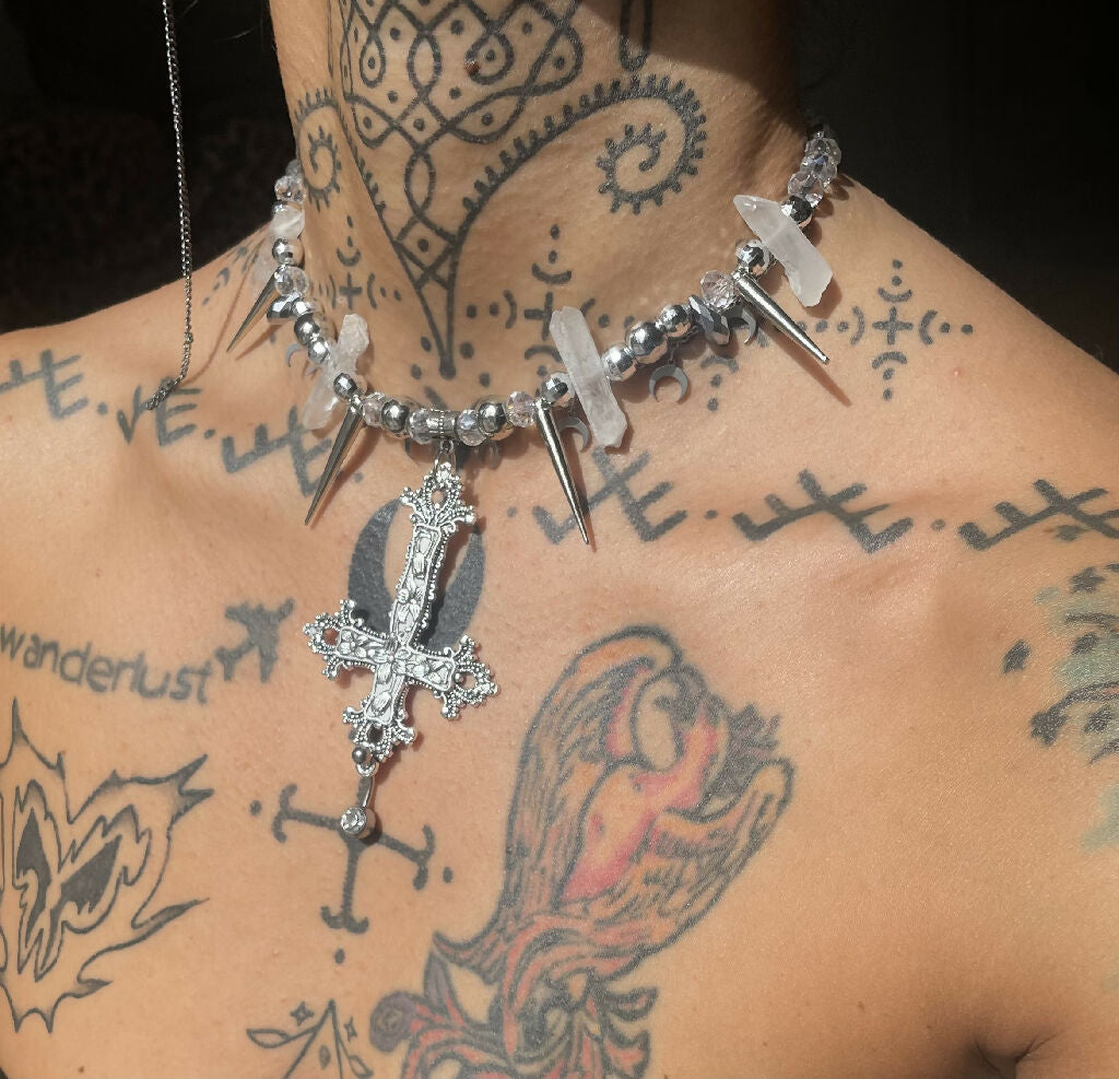 Reversed cross necklace - SHOWROOM