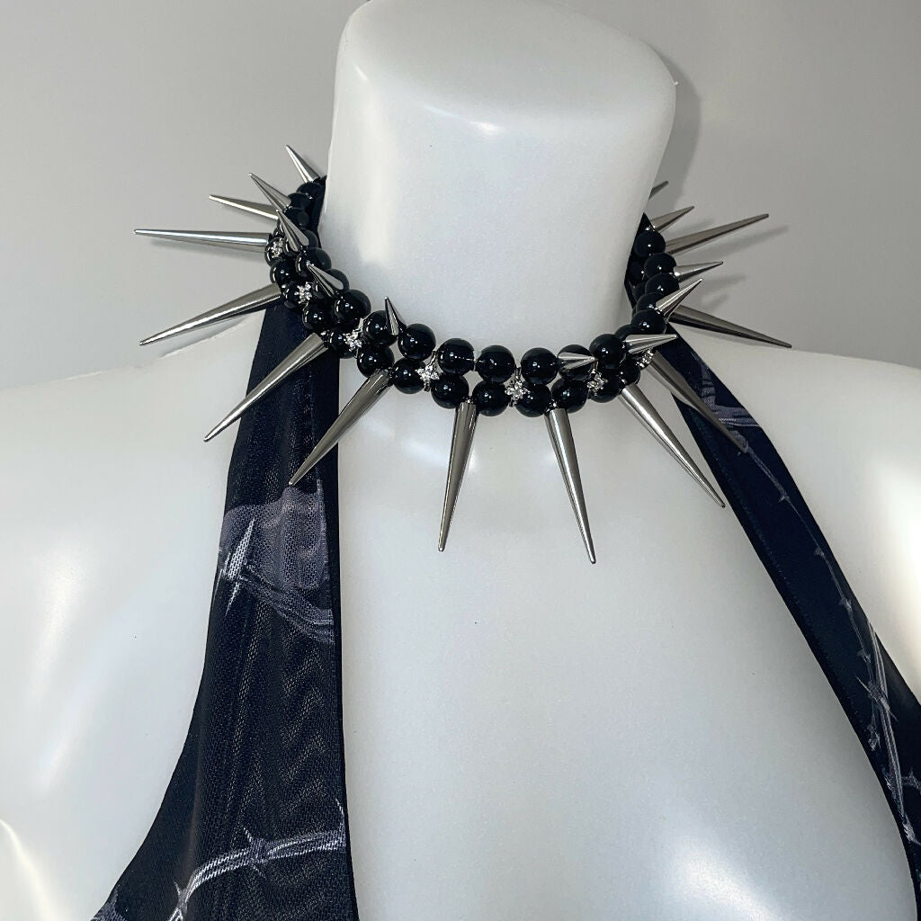 ‘Desire’ double spikes Necklace (3 different colors)