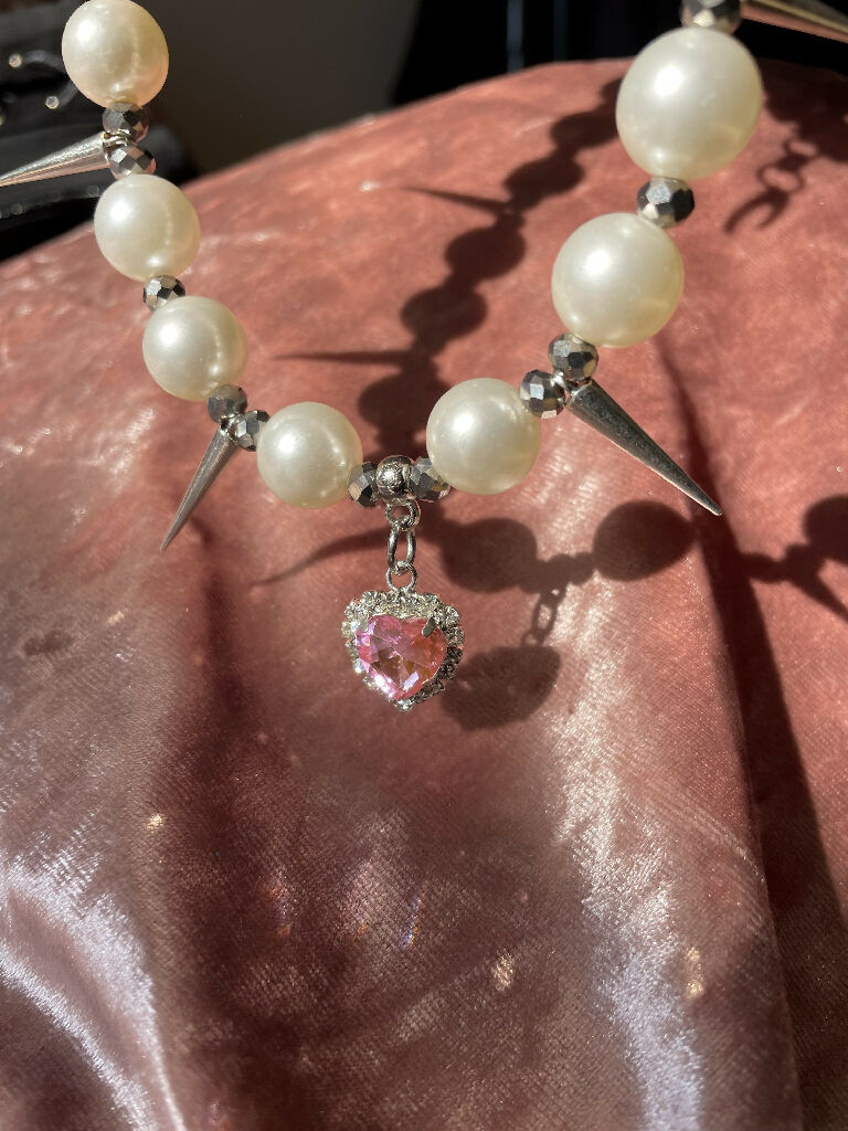 Coquette spiked necklace