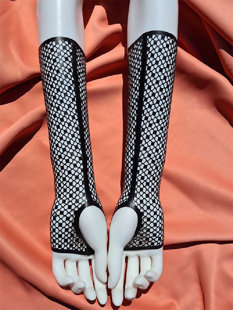 Belladonna Gloves 2