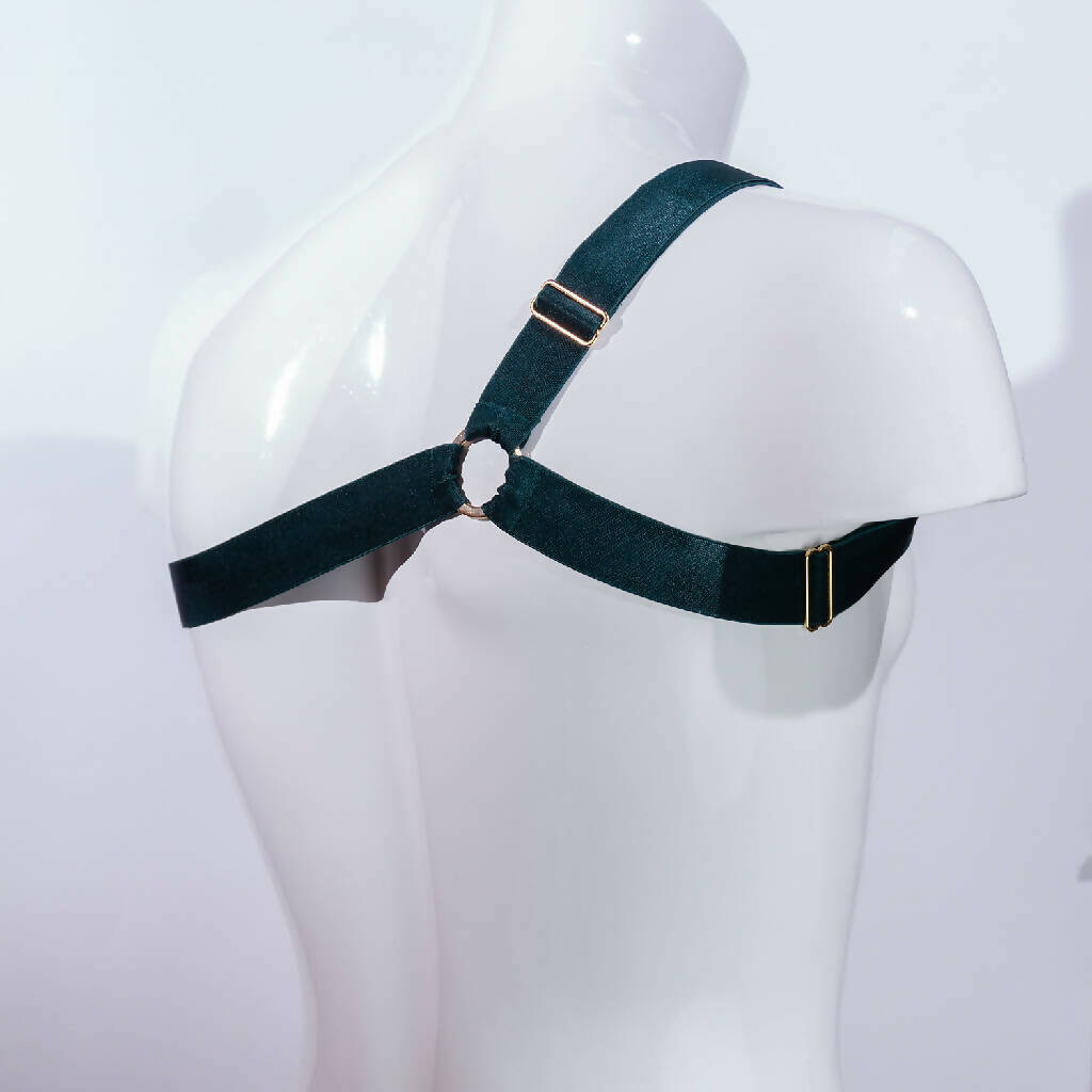 yC07xXKmBW
