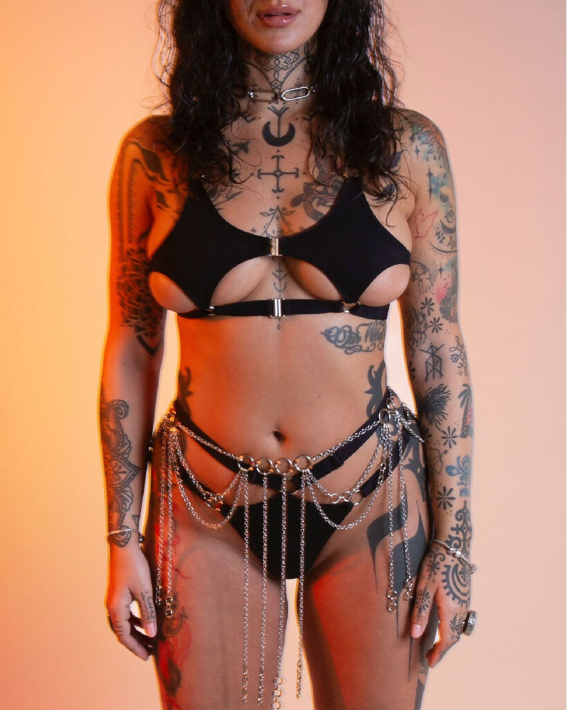 strappy-thong-cut-out-bra-set-aya-nikki-iona-smith-scott-4x5