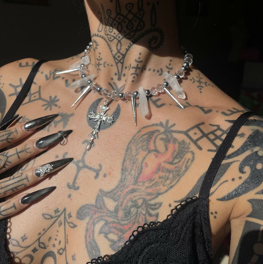 Grunge quartz necklace