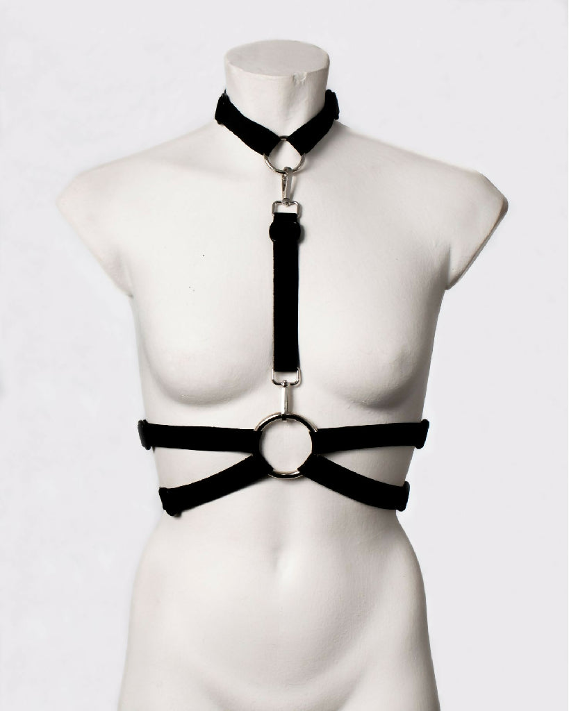 3-piece-black-body-harness-mercury-iona-smith-scott-4x5