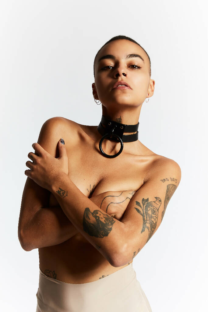 Fondness choker