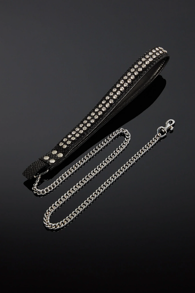 House_of_SXN_Serpens_Leash_1