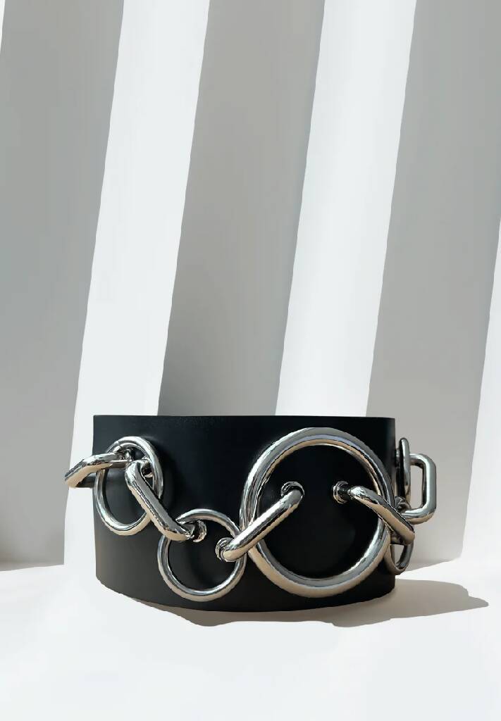 Back_ring_chocker_leather_SIDE-_view_theloussine
