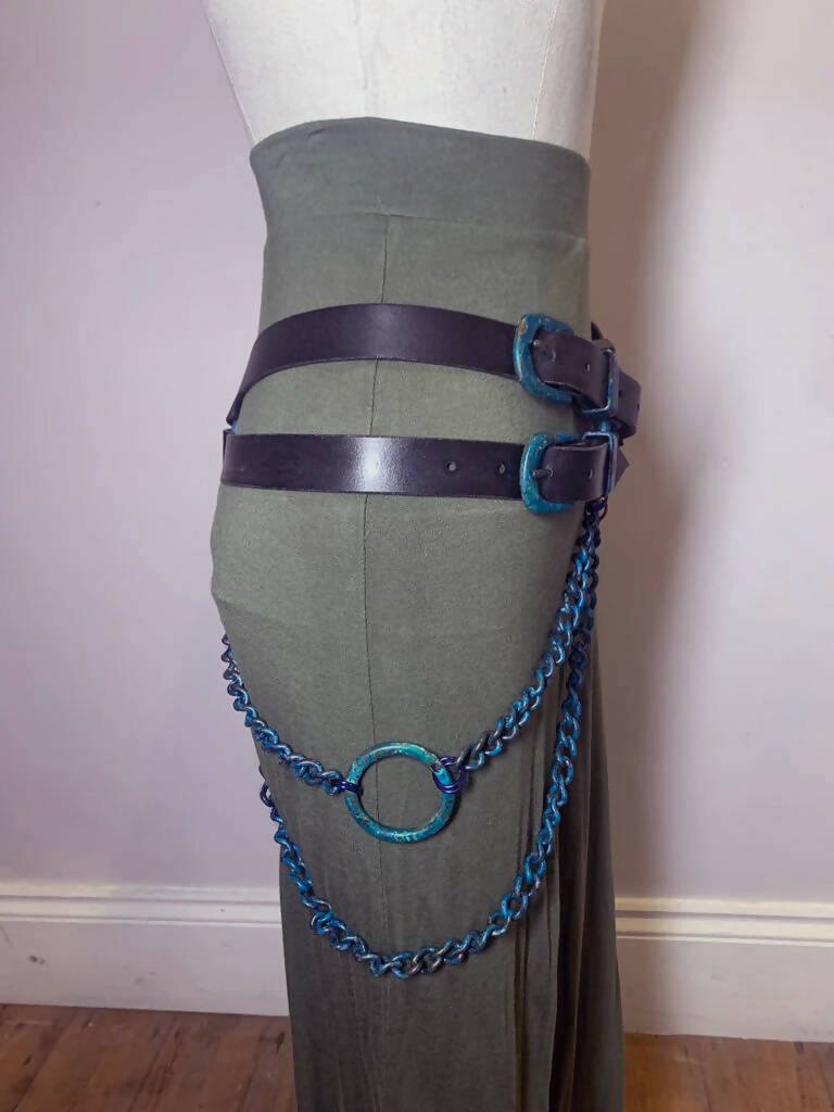 Cassandra Chain detail belt