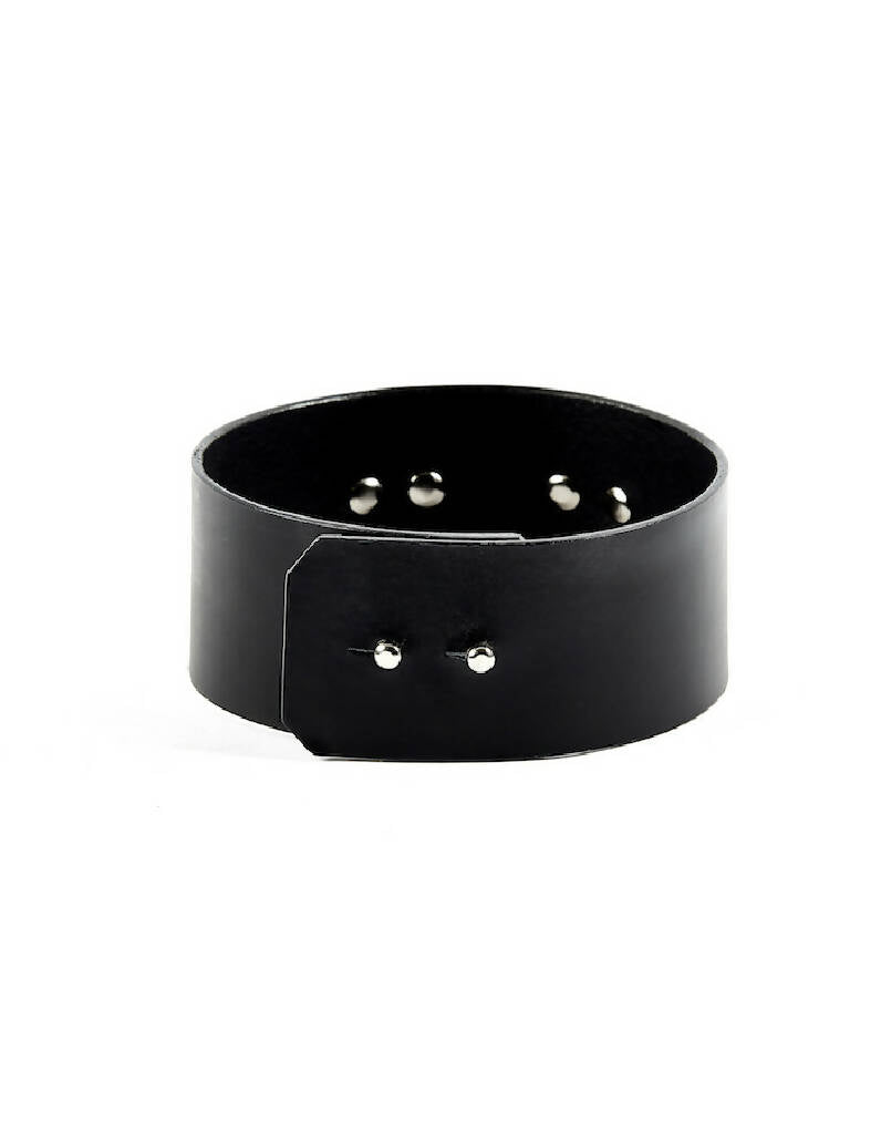 Mistress choker