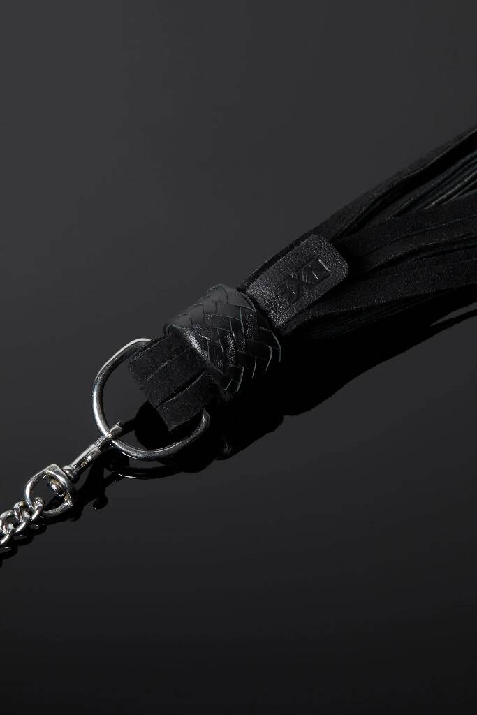 House-of-SXN-Servage-Snap-Chain-Suede-Flogger_3