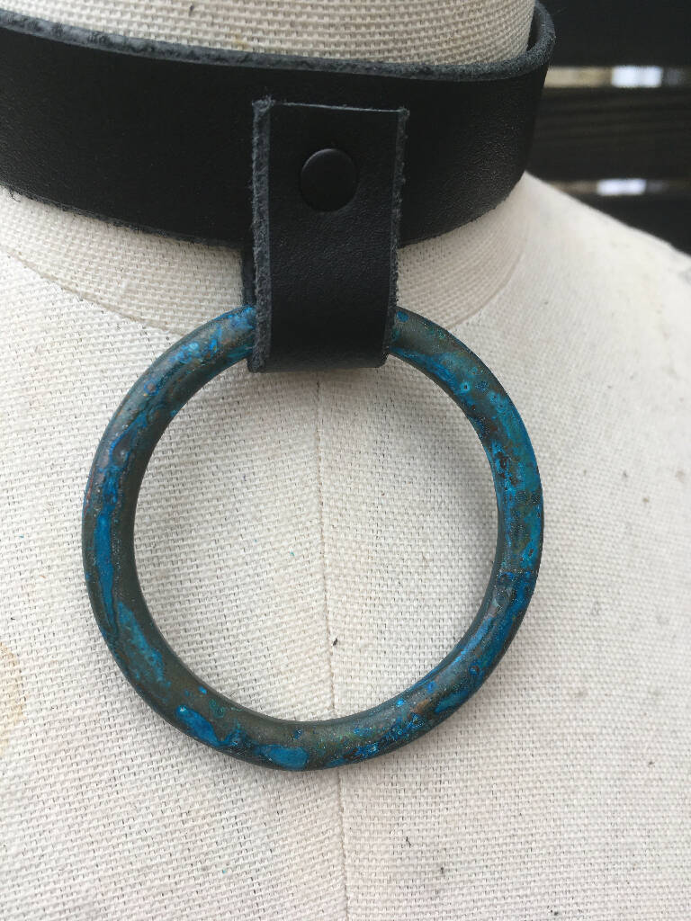 Large Ring Choker