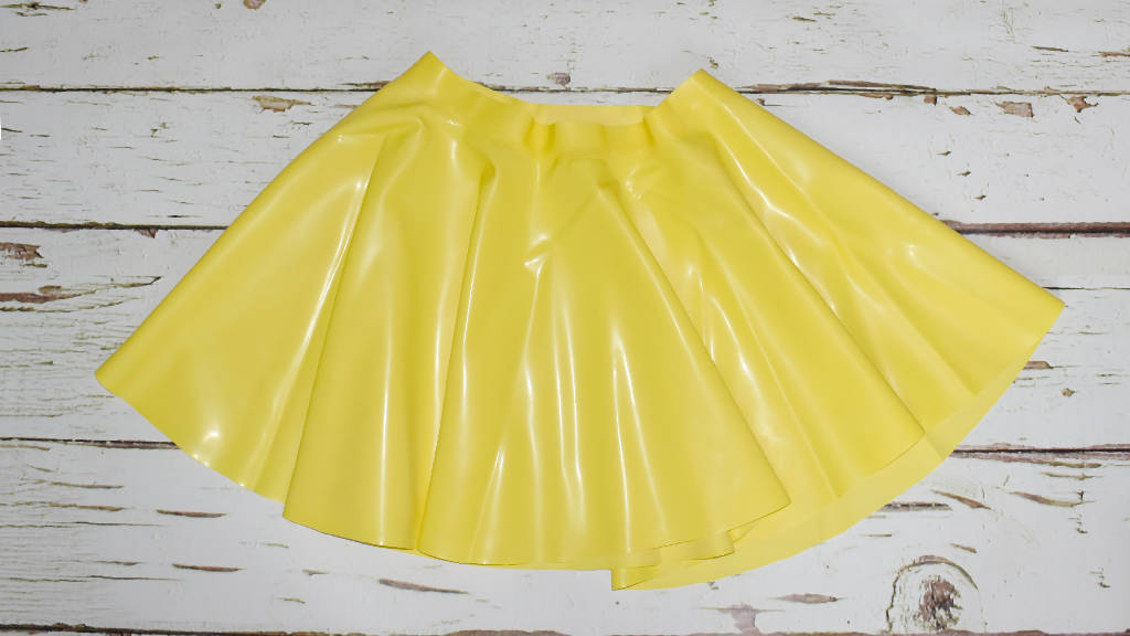 Bubblegum Latex Skater Skirt