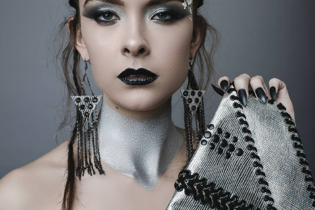 Chain Tassel Earrings