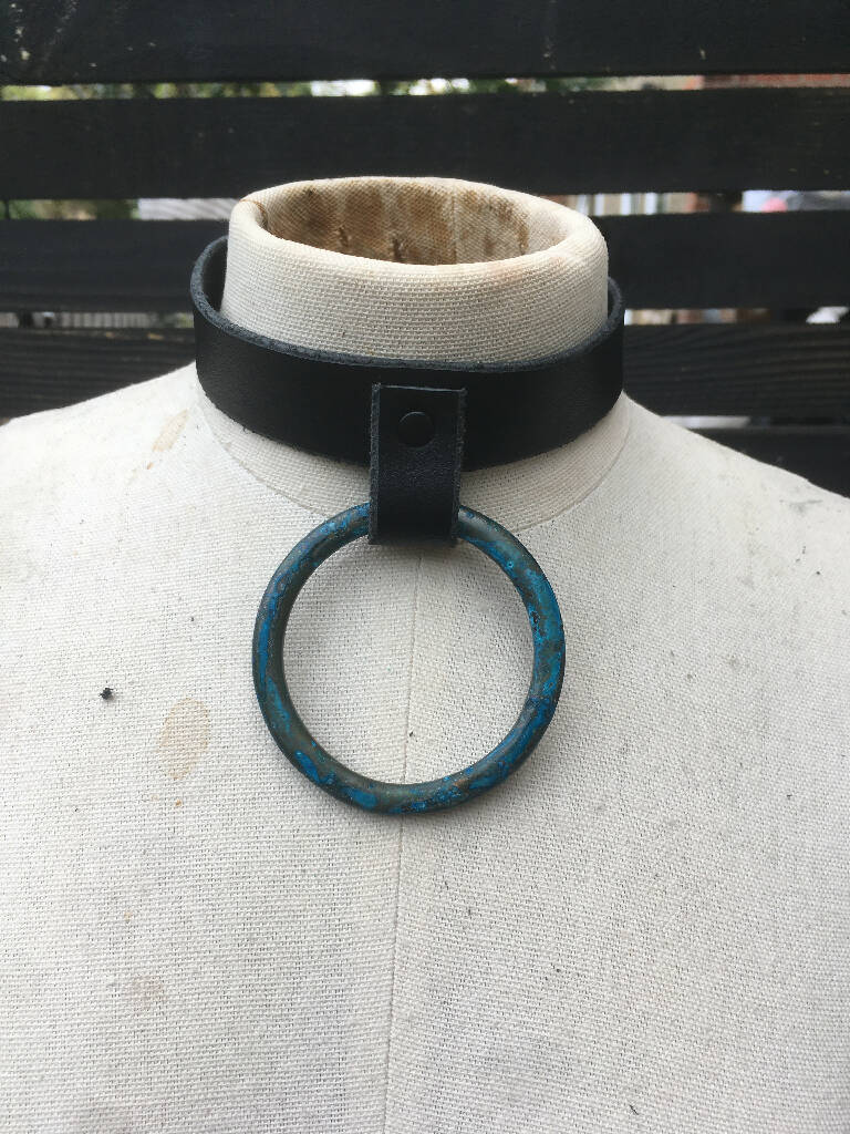 Large Ring Choker