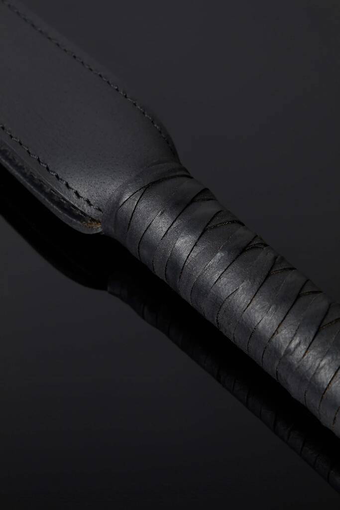 House_of_SXN_Ultra_Leather_Belted_Slapper_Heavy_3