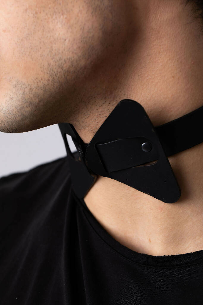Fly choker