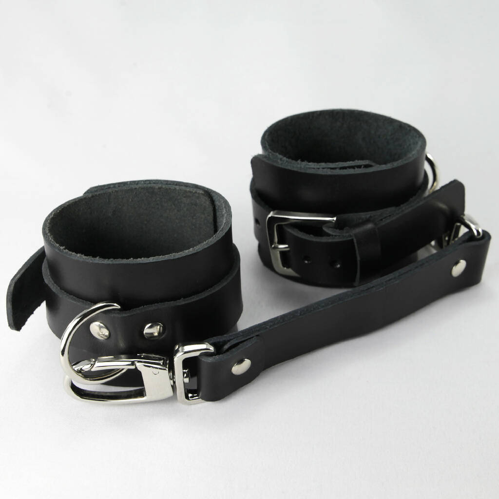Leather Cuffs Black