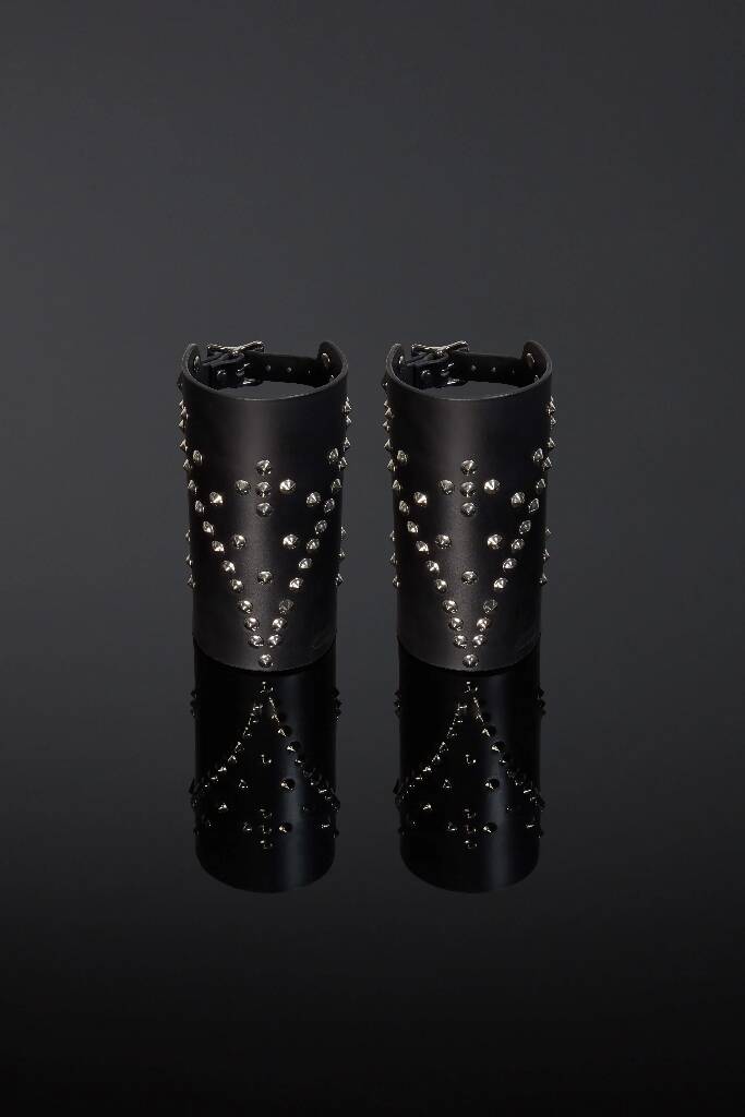House_of_SXN_Ultra_Wrist_Guantlet_3