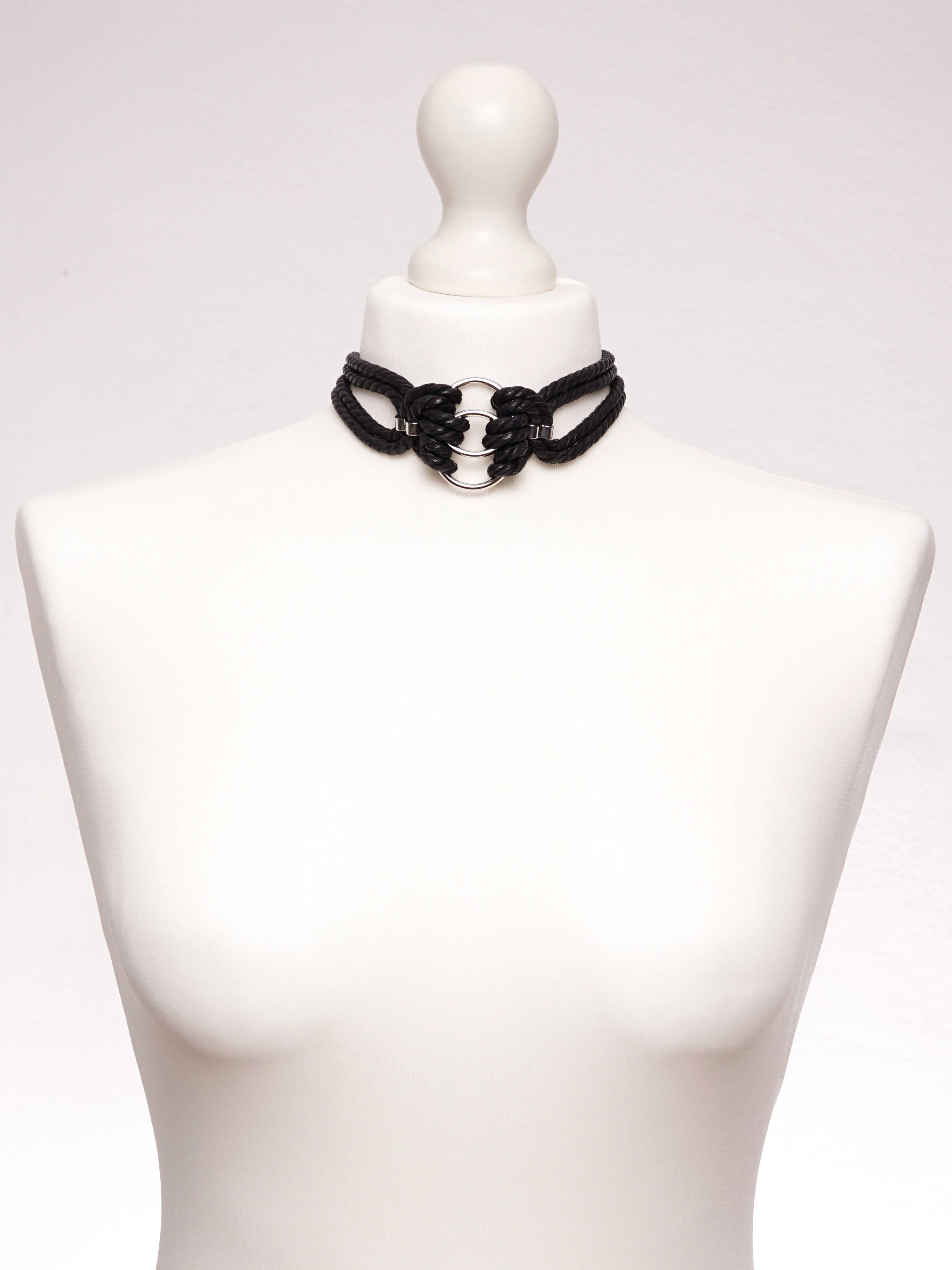 ORI' CHOKER & CUFF SET *BLACK*