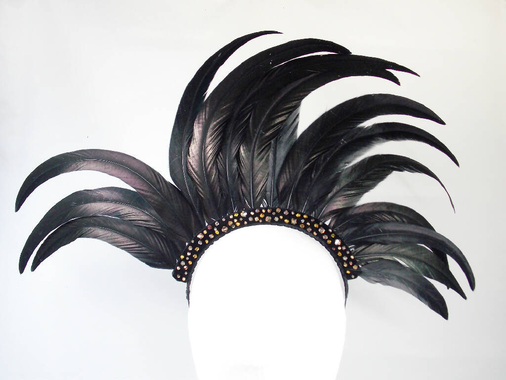 Black and gold large feather carnival headdress
