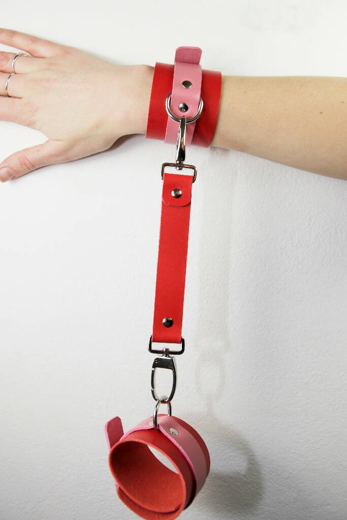Leather Cuffs Red/Pink