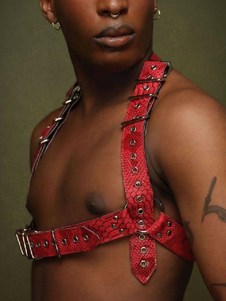Unisex Center Spike Harness