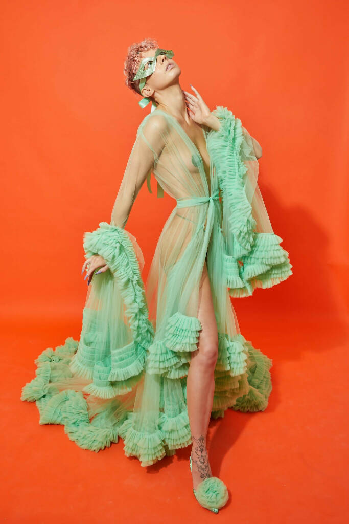 TULLE BURLESQUE DIVA DRESSING GOWN ( PICK YOUR COLOUR )