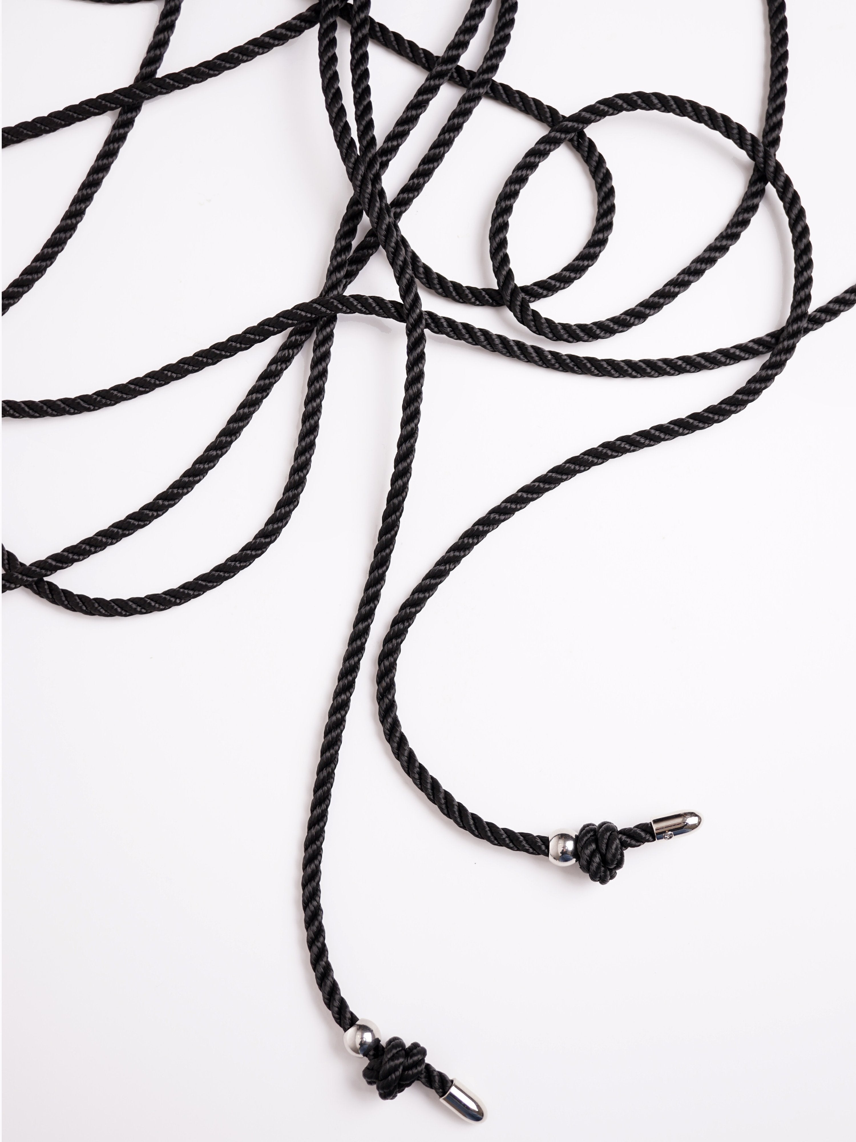 BONDAGE ROPE WITH BEAD&TIP *BLACK *BEIGE *RED