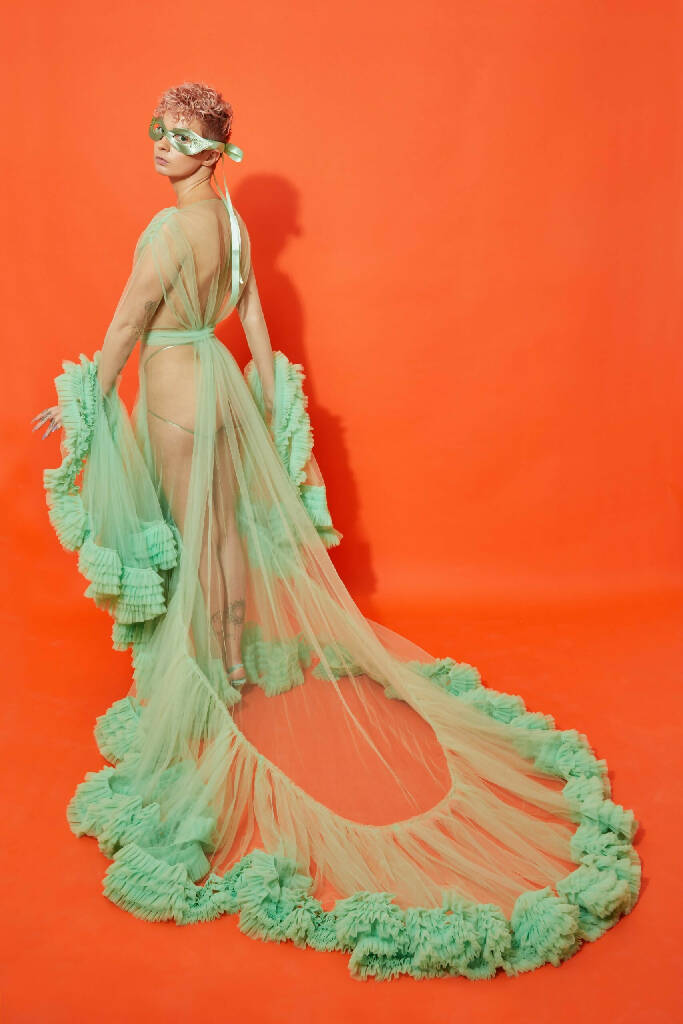 TULLE BURLESQUE DIVA DRESSING GOWN ( PICK YOUR COLOUR )