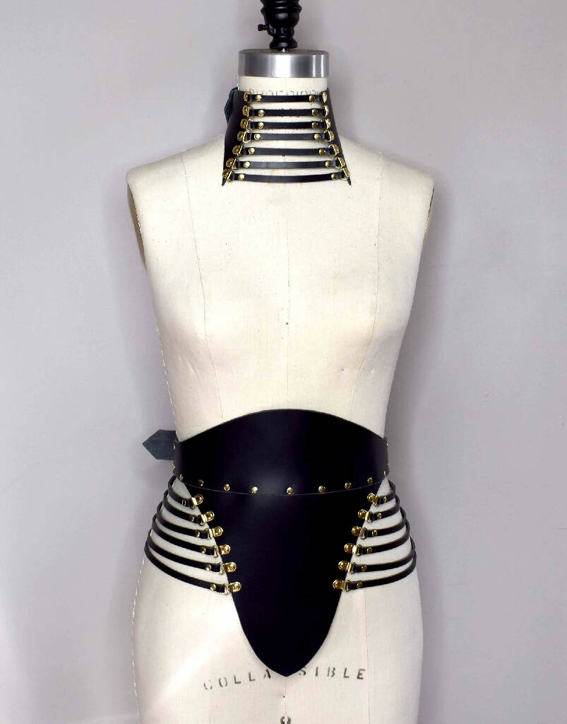 Dinah Strappy Leather Posture Collar
