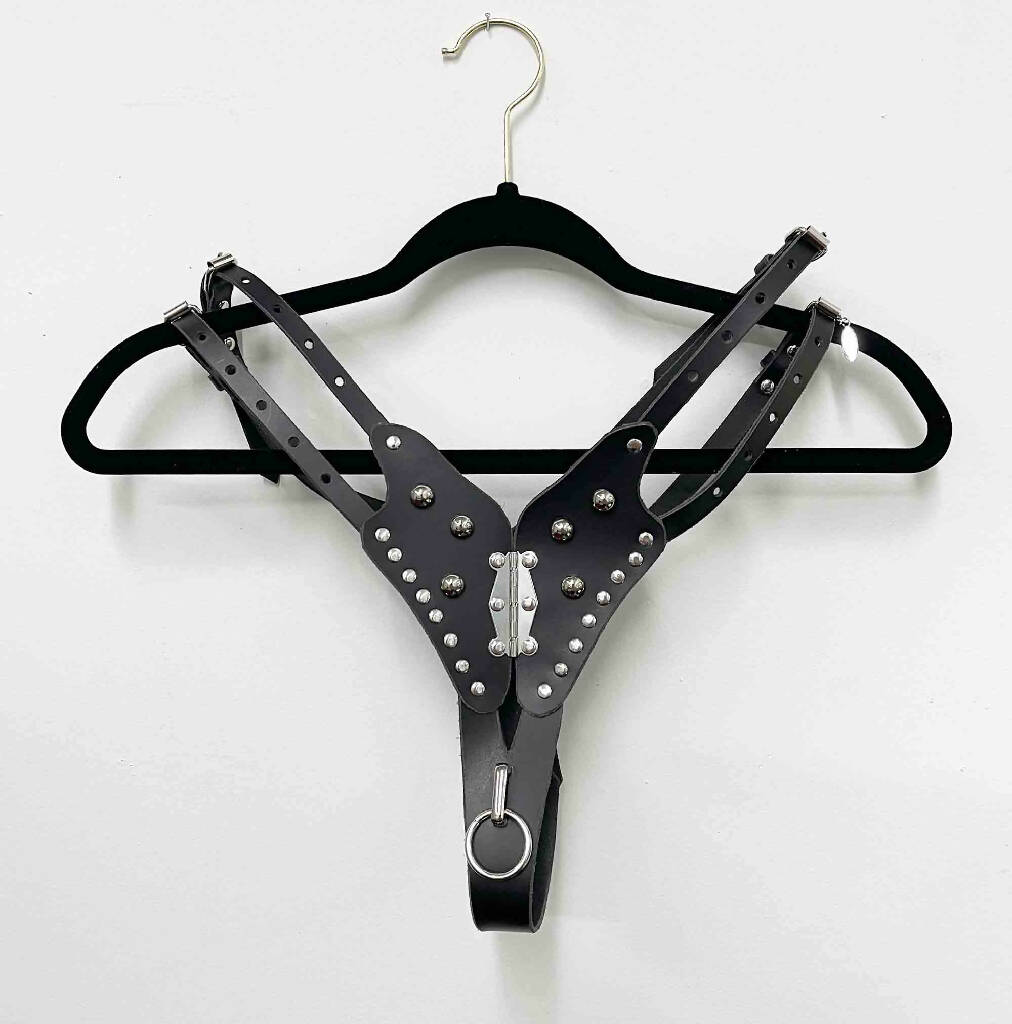 Sierra Leather Harness Thong Panty