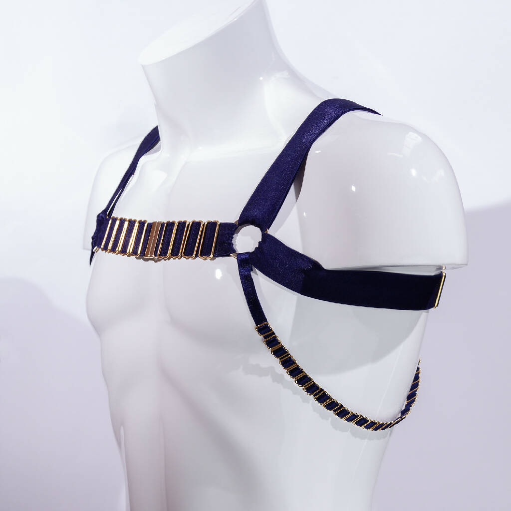 Antics, soft chest harness with metal sliders