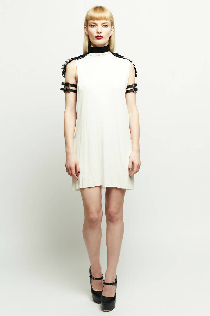 Empire shoulder harness